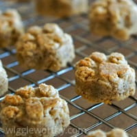 Banana almond dog treats