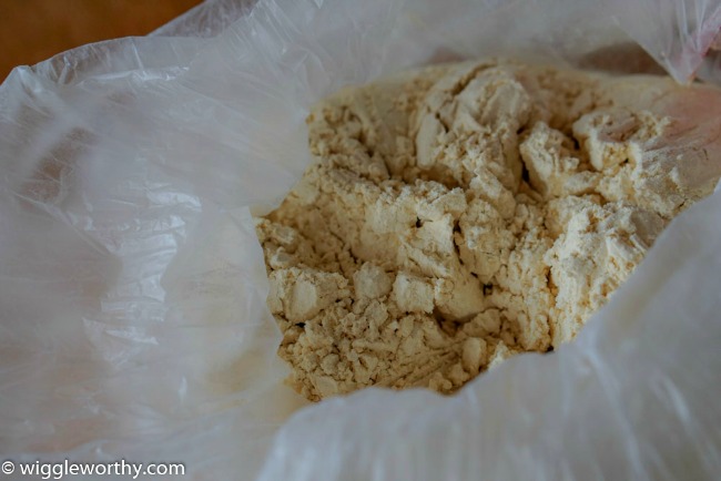 Chickpea (aka Garbanzo Bean) Flour in plastic bag