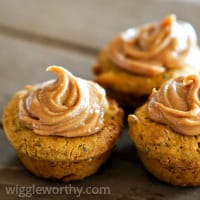 Pumpkin and carrot pupcakes