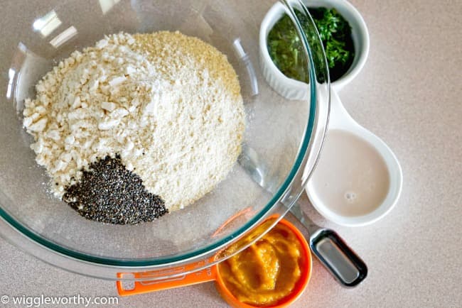 Ingredients for homemade pumpkin parsley dog treats Ingredients for homemade pumpkin parsley dog treats